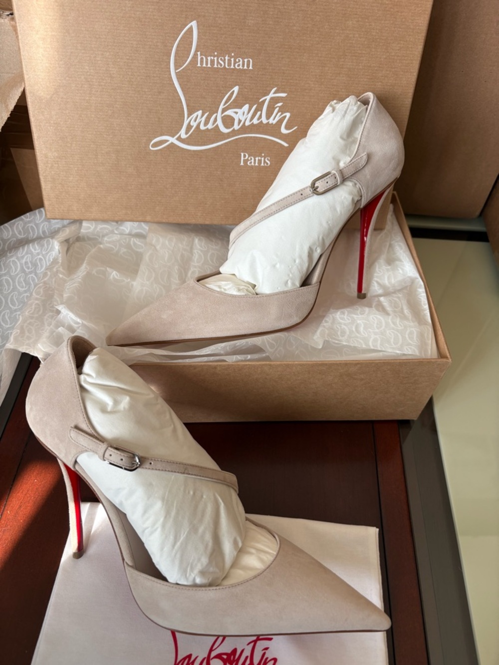 Louboutin pumps NIB